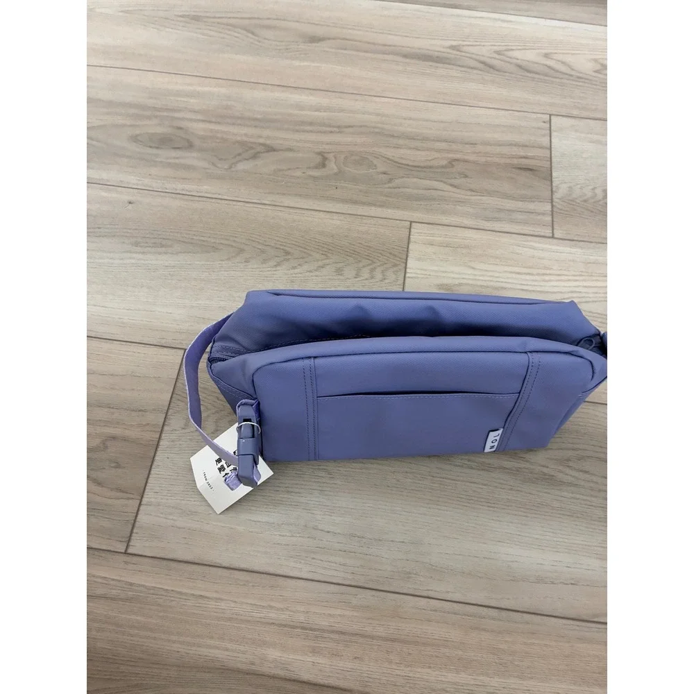 NOL Lavender Purple Cosmetic Toiletry Bag Travel Organizer Pouch NWT